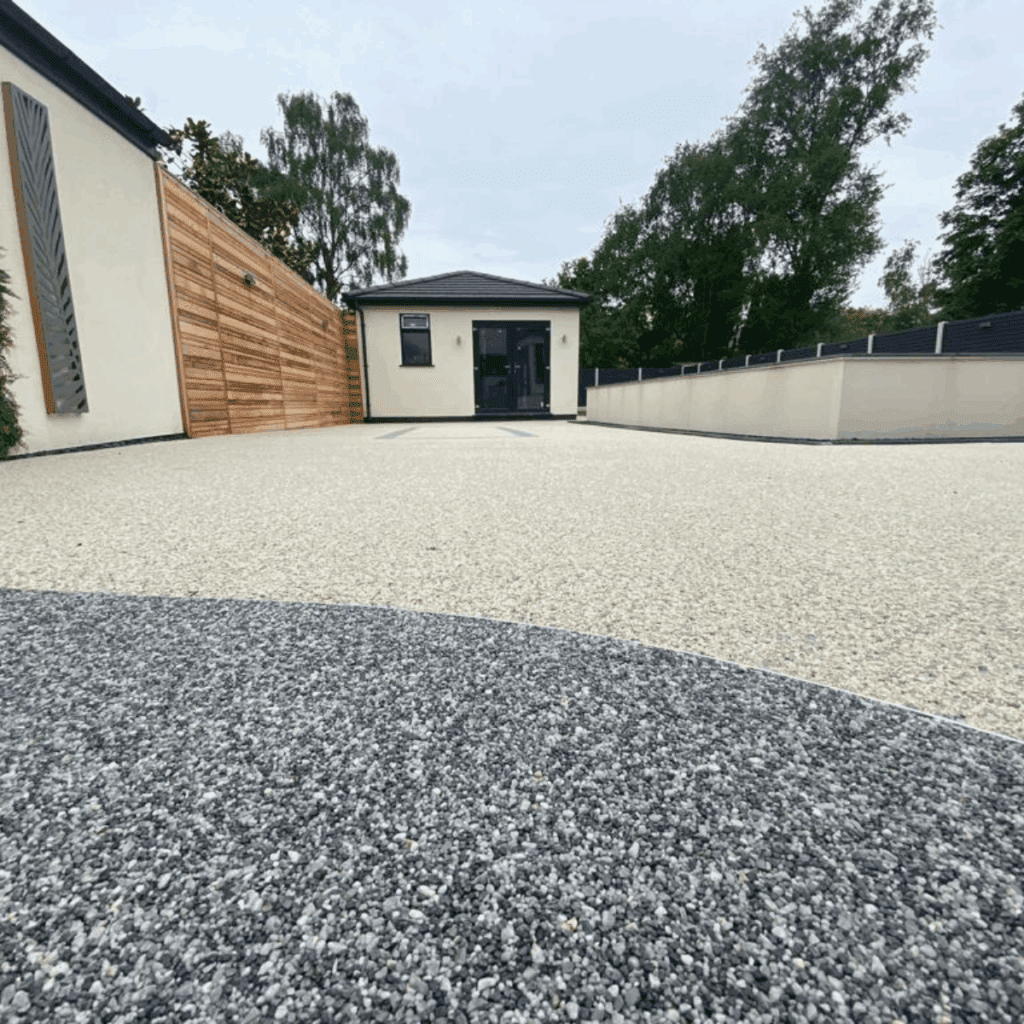 Resin Bound Driveways Dual-Tone Patio & Terrace Surface